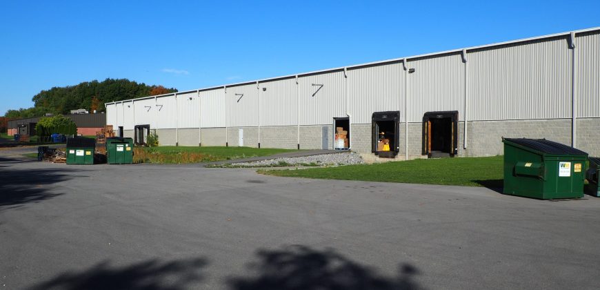 45,000 Sq Ft